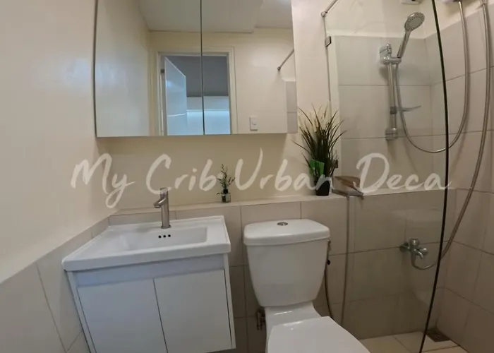 Apartahotel My Crib Urban Deca Manila